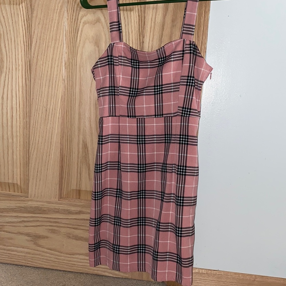 Plaid miniskirt pink and black